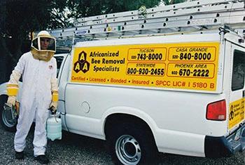 Fountain Hills bee removal service truck and employee